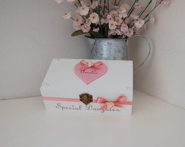 Special Daughter Personalised Trinket Box with pink wooden heart.