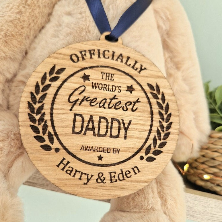 'World's Greatest Daddy' Wooden Medal