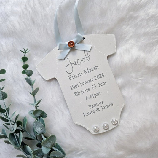 Baby Announcement Photo Prop Sign Wooden Baby Vest Shaped Sign