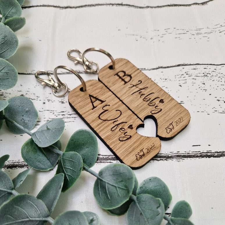 Hubby & Wifey Keyring Gift Set