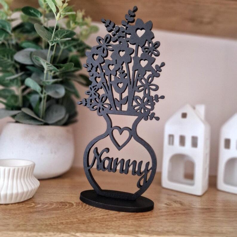 Nanny Silhouette Vase