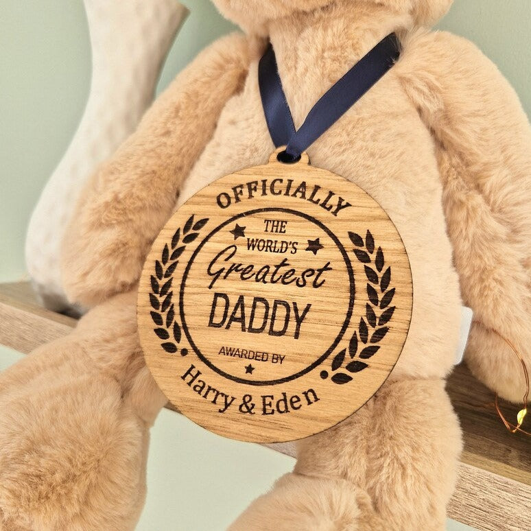 'World's Greatest Daddy' Wooden Medal